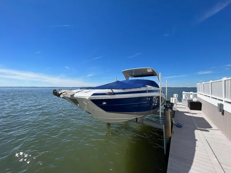 Slide: The Image of 2022 Crownline E305 XS Port Forward Quarter 3 - 37