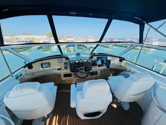 Slide: The Image of Carver 466 Motor Yacht 2002 - 14