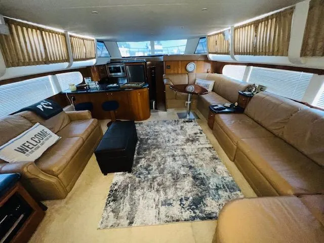 Slide: The Image of Carver 466 Motor Yacht 2002 - 22