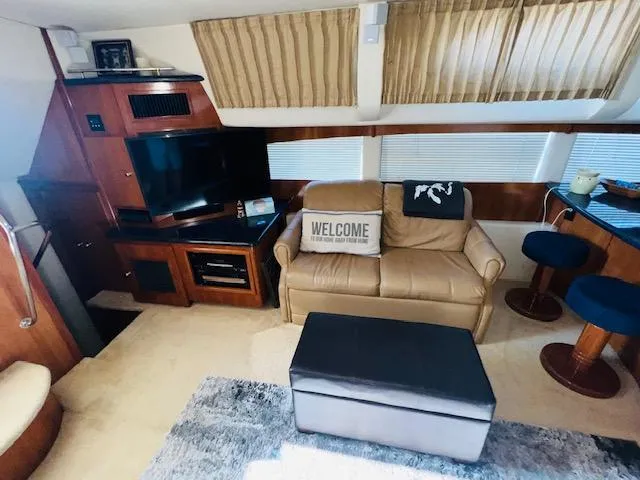 Slide: The Image of Carver 466 Motor Yacht 2002 - 26