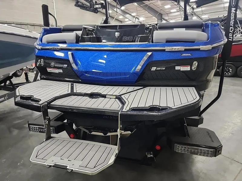 Slide: The Image of MasterCraft X24 2024 - 3