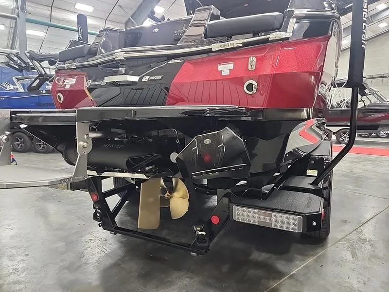 Slide: The Image of MasterCraft XStar S 2024 - 3