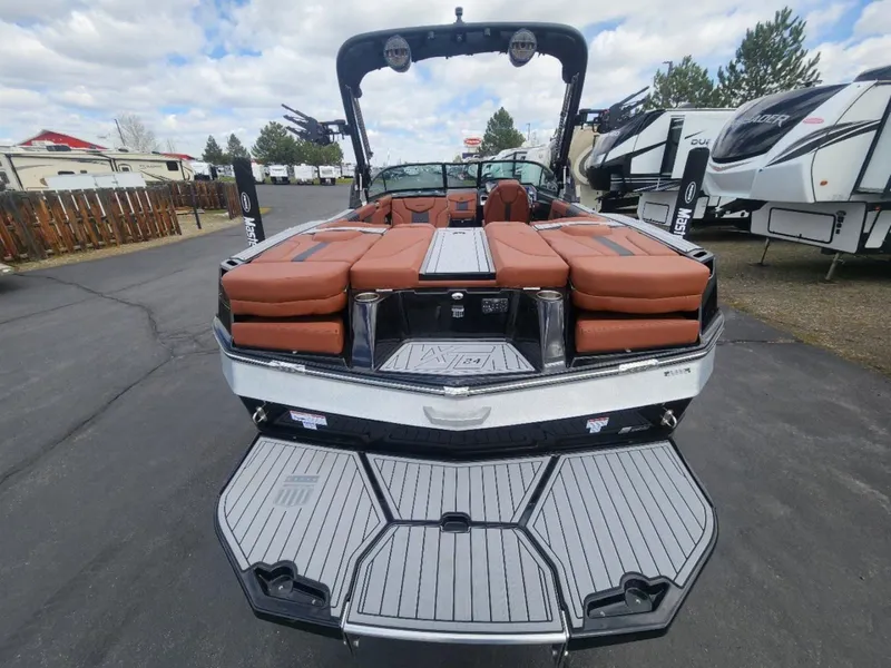 Slide: The Image of MasterCraft NXT24 2024 - 6