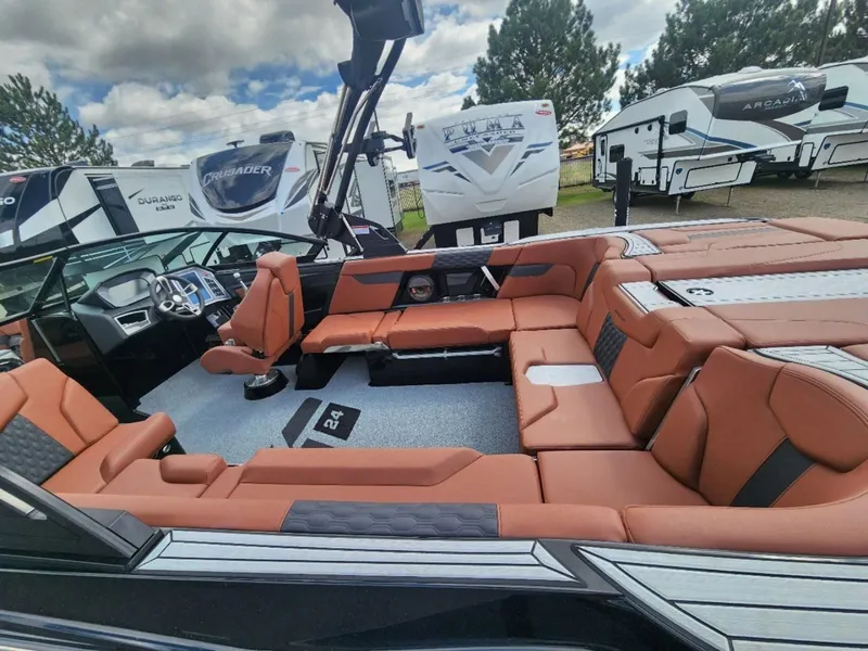 Slide: The Image of MasterCraft NXT24 2024 - 7