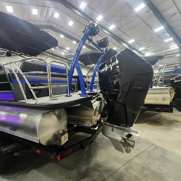 Slide: The Image of South Bay 523ULE ARCH 3.0+ 2024 - 23