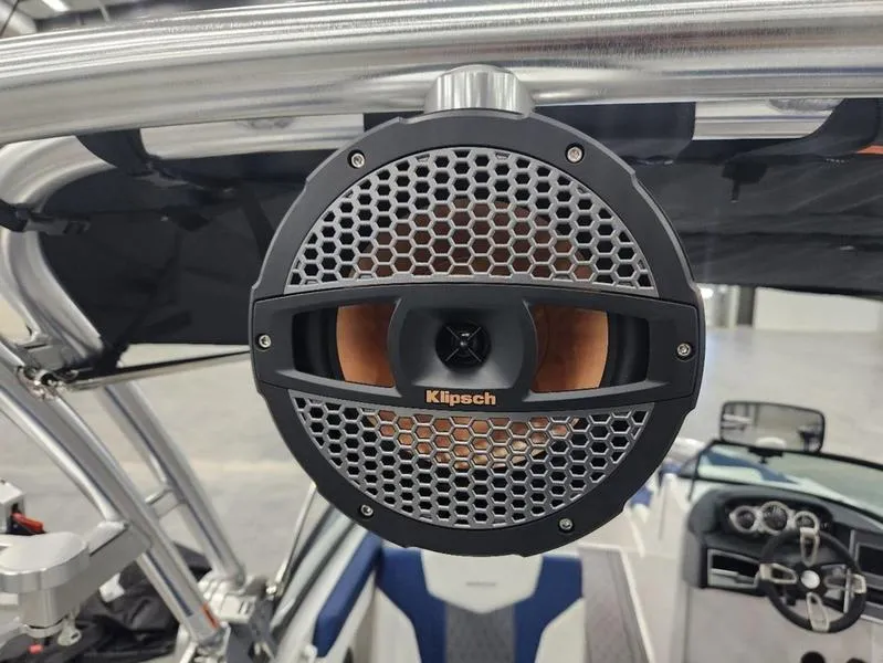 Slide: The Image of Klipsch speaker on 2023 MasterCraft XT22-T boat, showcasing premium audio setup. - 22