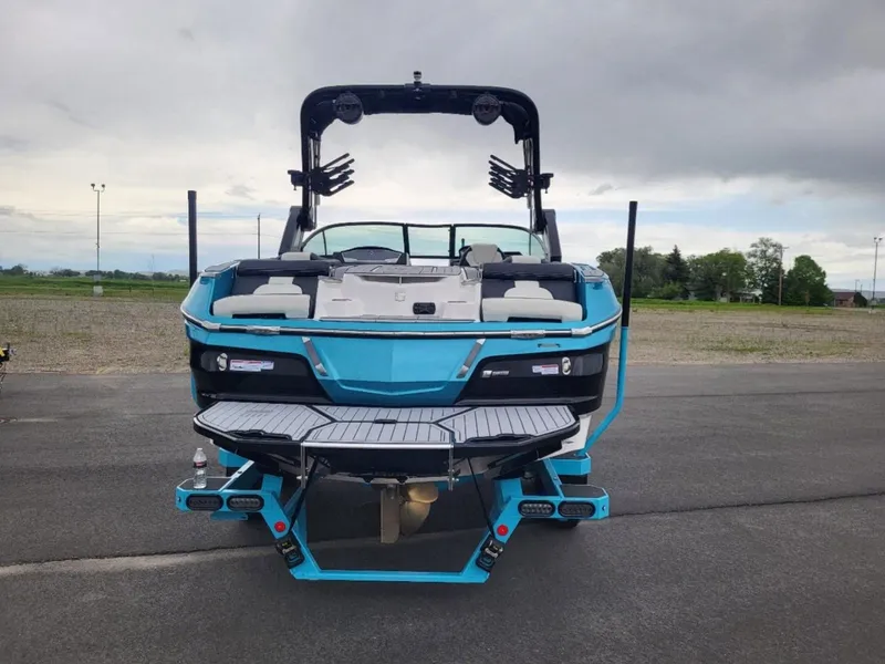 Slide: The Image of MasterCraft ATX 22 2024 - 4