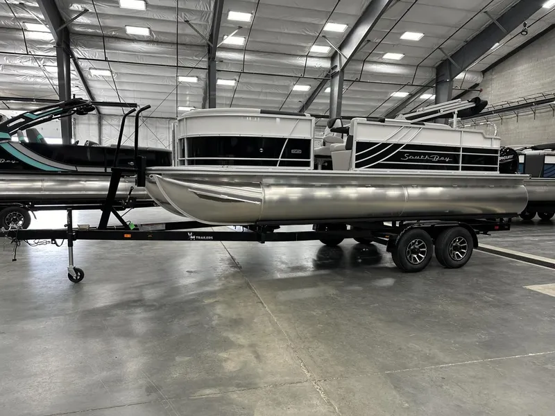 The Image of South Bay 222FCRLE275 2025 - 1