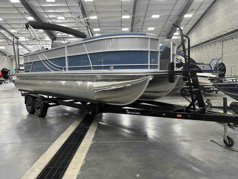 Slide: The Image of South Bay SOUTH BAY S224E 2025 - 3