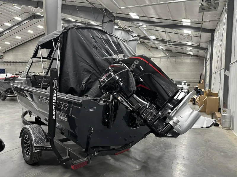 Slide: The Image of Crestliner CRESTLINER 1850 Fish Hawk WT Jumpseat 2025 - 5