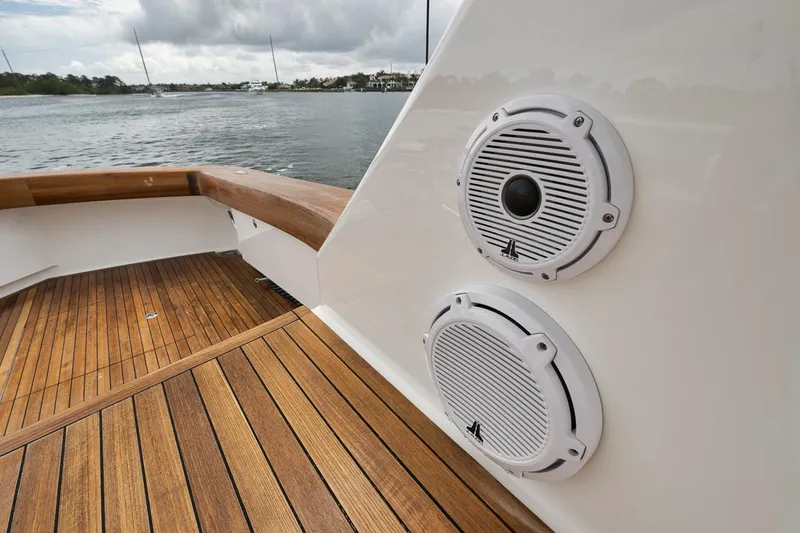 Slide: The Image of Viking 80 Convertible 2019 - 88