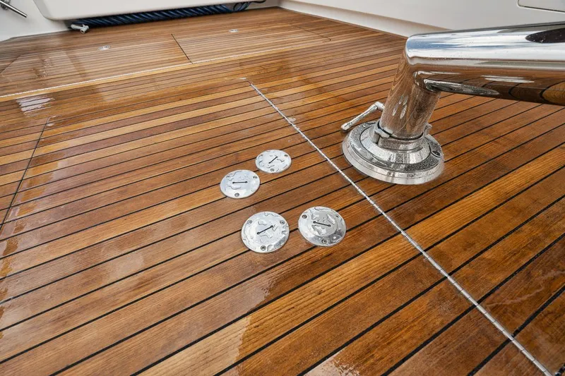 Slide: The Image of Viking 80 Convertible 2019 - 89