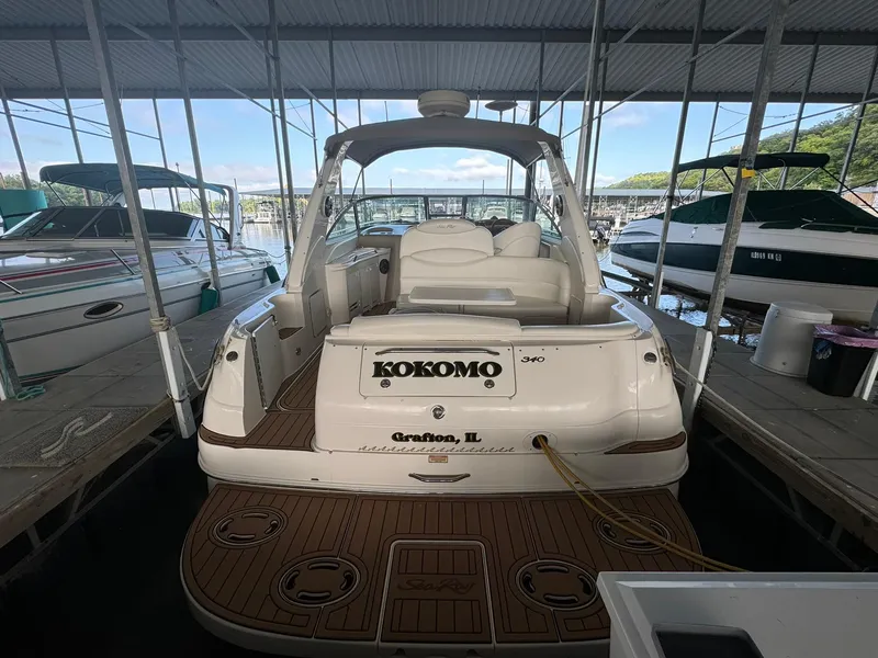 Slide: The Image of Sea Ray 340 Sundancer 2001 - 10