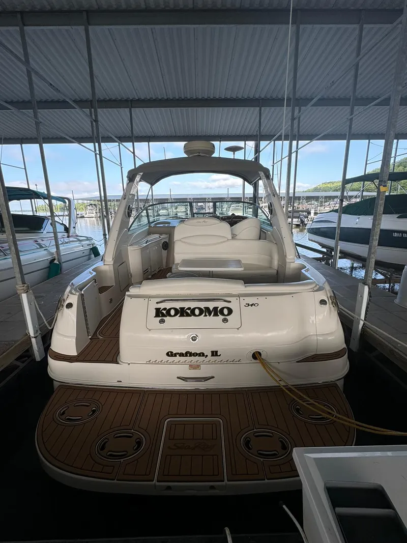 Slide: The Image of Sea Ray 340 Sundancer 2001 - 11