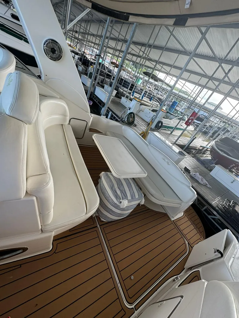 Slide: The Image of Sea Ray 340 Sundancer 2001 - 9