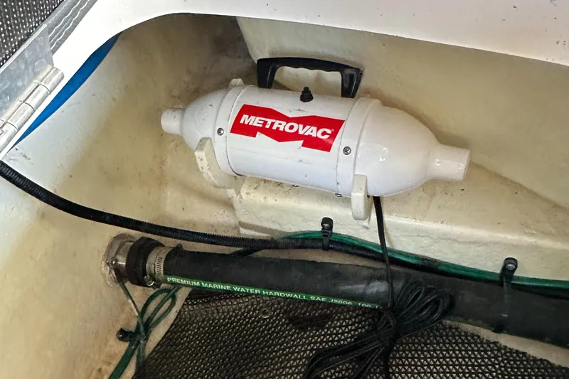 Slide: The Image of Metrovac device in Chaparral 267 SSX OB 2022 boat interior. - 21