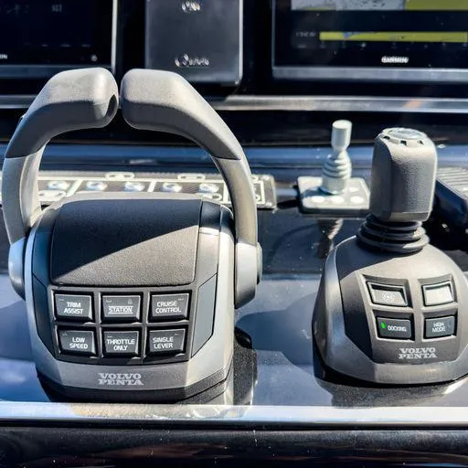 Slide: The Image of Control panel of 2023 Solaris Power 40 Open with Volvo Penta controls. - 18