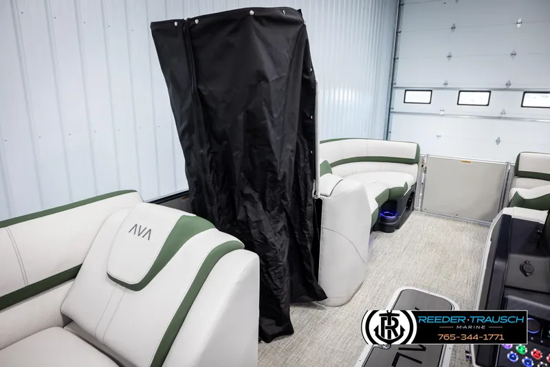 Slide: The Image of 2025 Avalon Catalina EL interior with plush seating and modern design. - 22