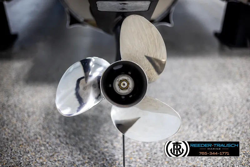 Slide: The Image of 2025 Avalon Catalina EL boat propeller on display, Reeder-Trausch Marine logo visible. - 41