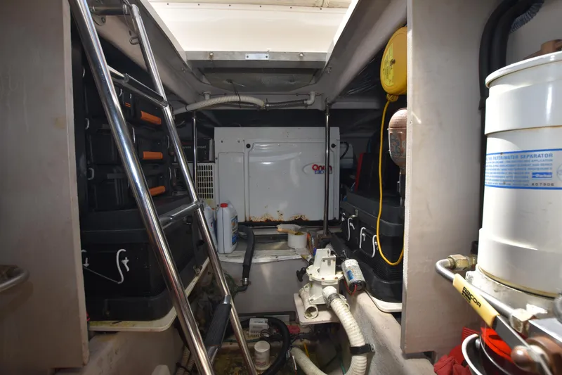 Slide: The Image of Sea Ray 58 Sedan Bridge 2006 - 76