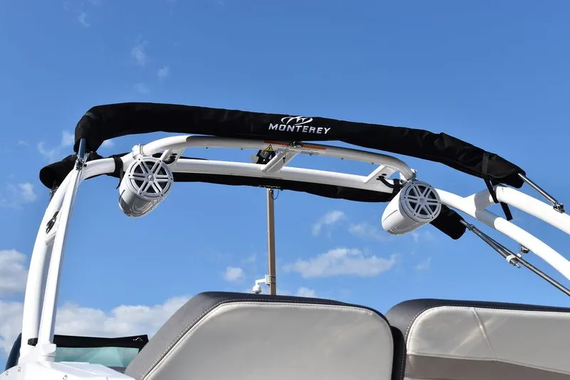 Slide: The Image of Monterey 255SS 2023 - 92