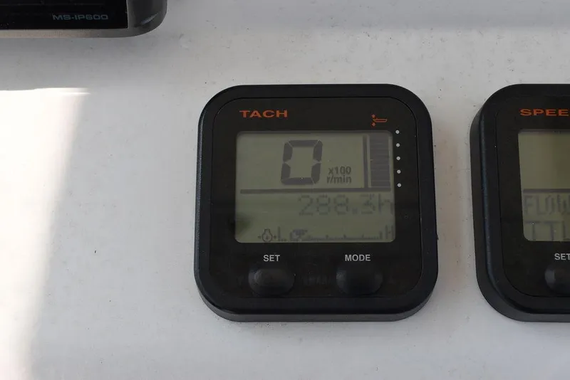 Slide: The Image of Tachometer display on 2015 Steiger Craft 255 Center Console boat. - 35