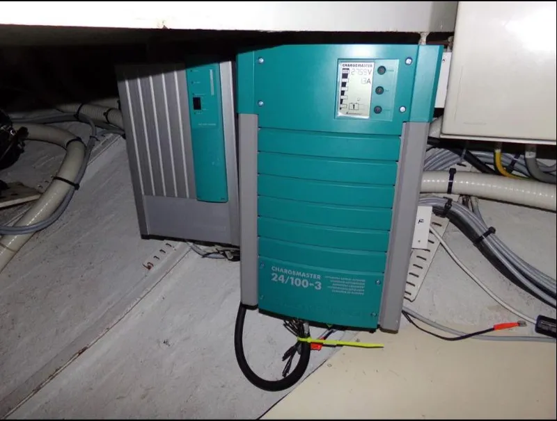 Slide: The Image of Puffin 42 2002 - 104