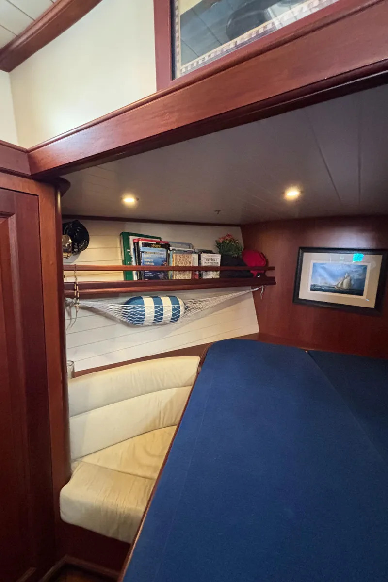 Slide: The Image of V Berth 1 - 34