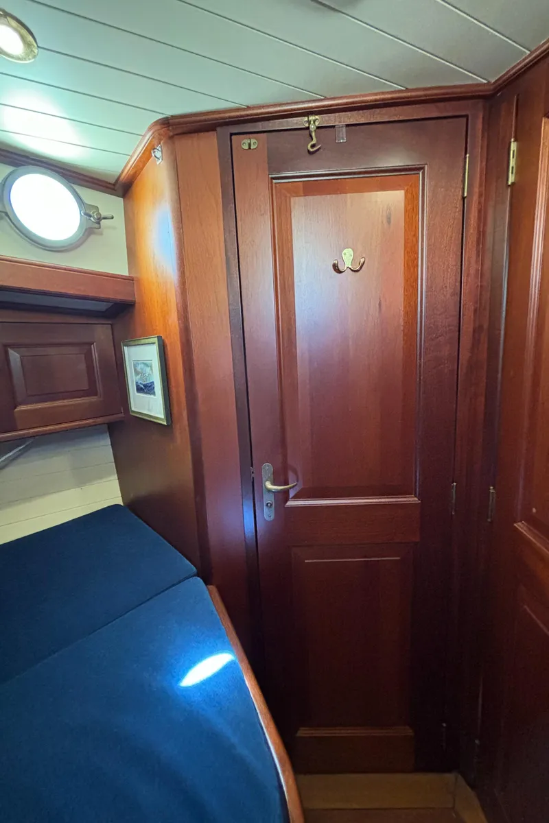 Slide: The Image of V Berth Head Door - 35