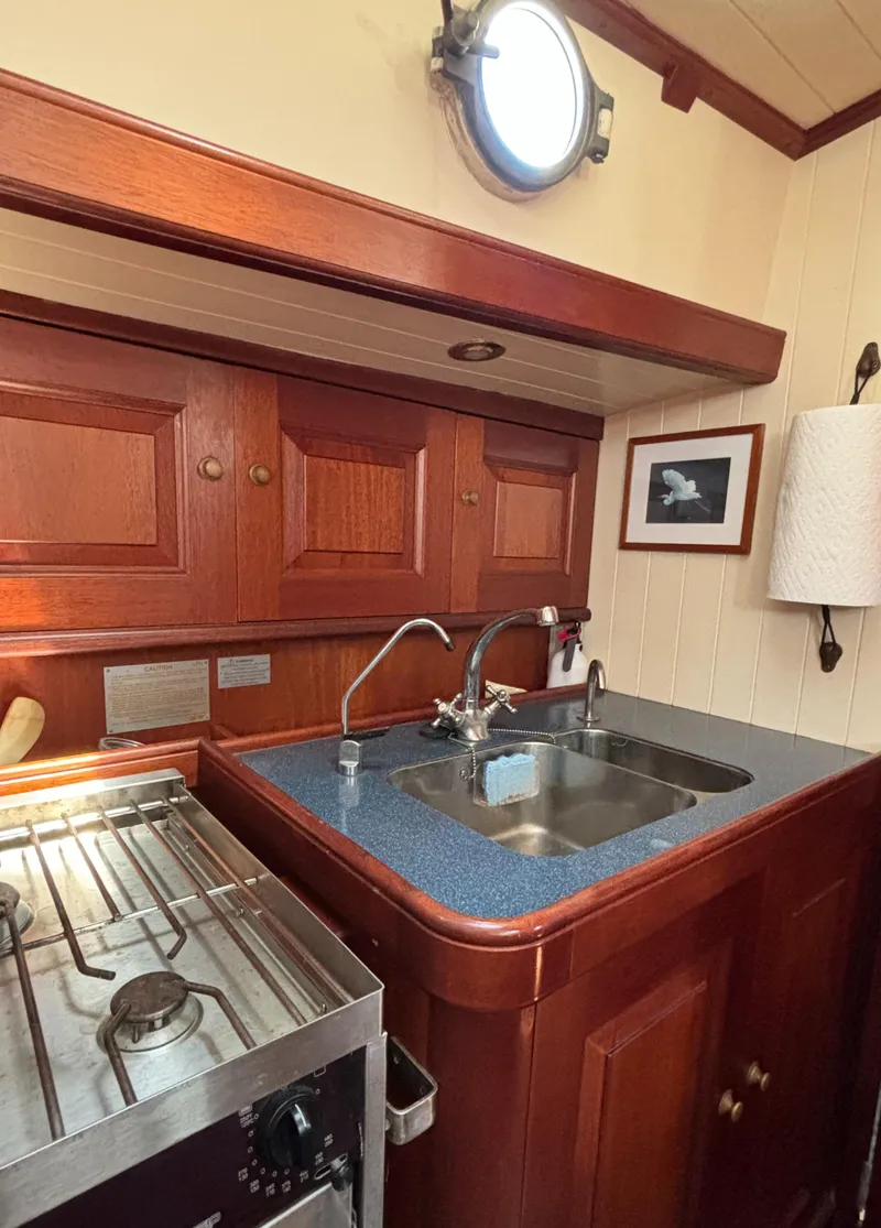 Slide: The Image of Galley Sink - 43