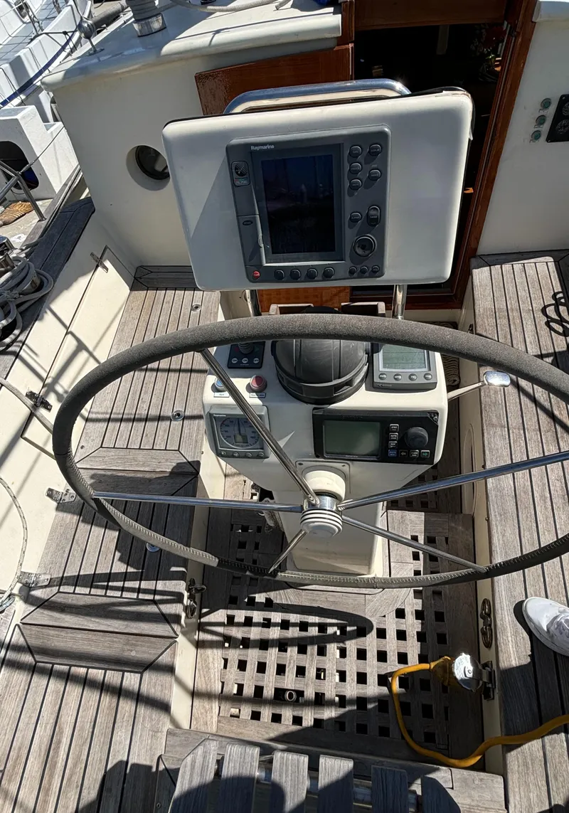 Slide: The Image of Cockpit & Helm - 74