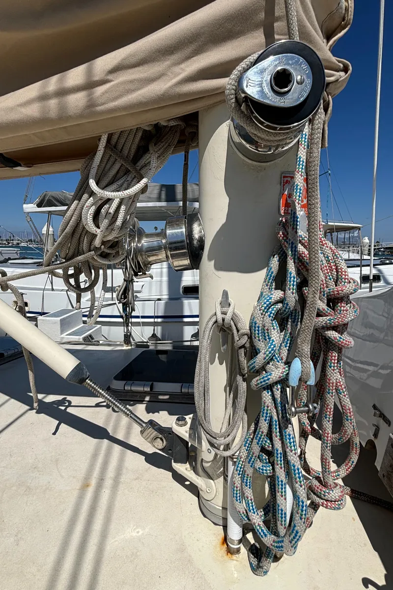 Slide: The Image of Starboard Main Winch/Halyard - 88