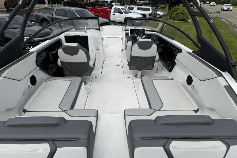 Slide: The Image of Yamaha AR250 2022 - 3