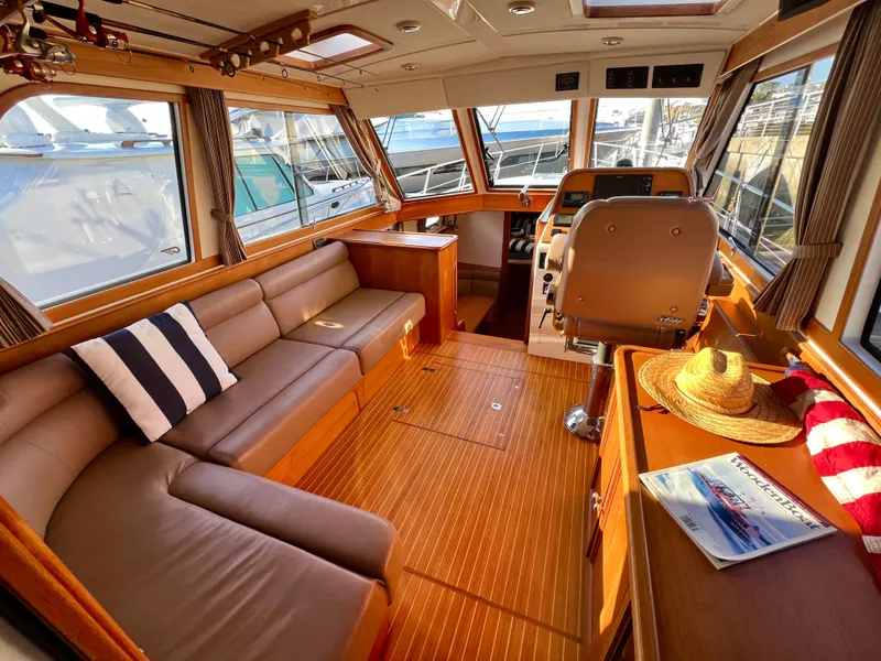 Slide: The Image of Helm Deck - 4