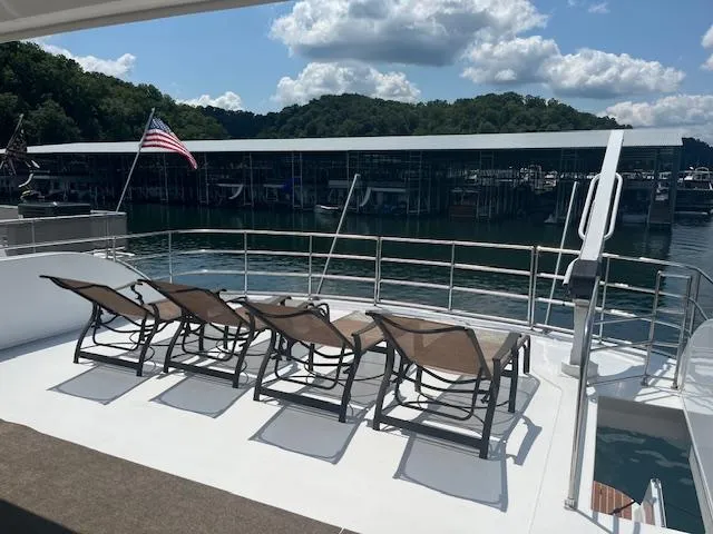 Slide: The Image of Stardust Cruisers Houseboat 2010 - 54