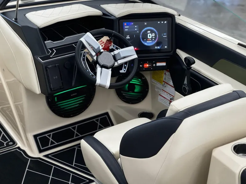 Slide: The Image of Tigé Z3 2025 - 14