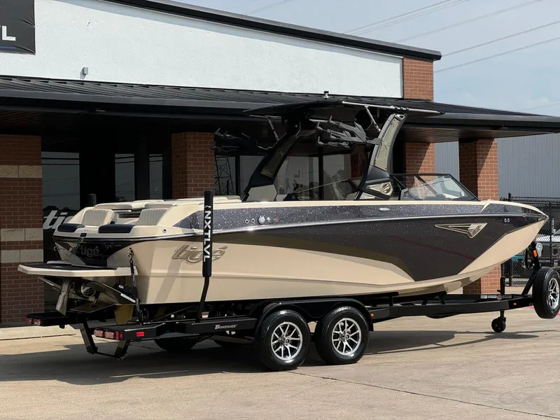 Slide: The Image of Tigé Z3 2025 - 3