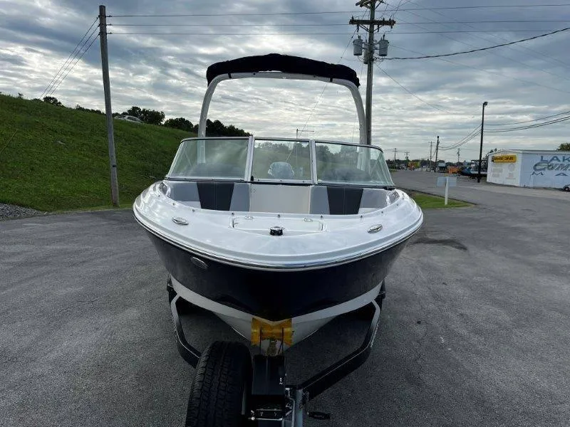 Slide: The Image of Chaparral 21 SSi OB 2022 - 10