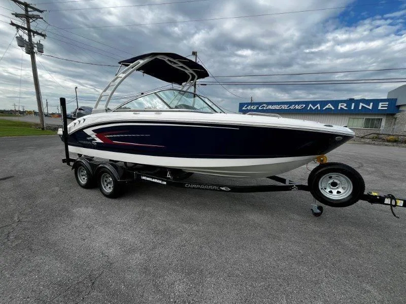 Slide: The Image of Chaparral 21 SSi OB 2022 - 32