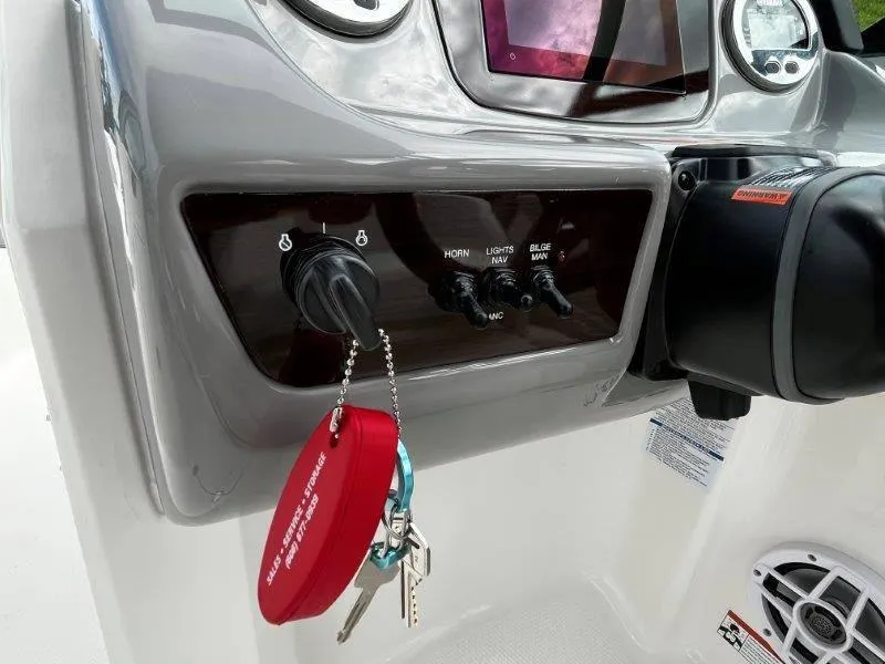 Slide: The Image of Chaparral 21 SSi OB 2022 - 46