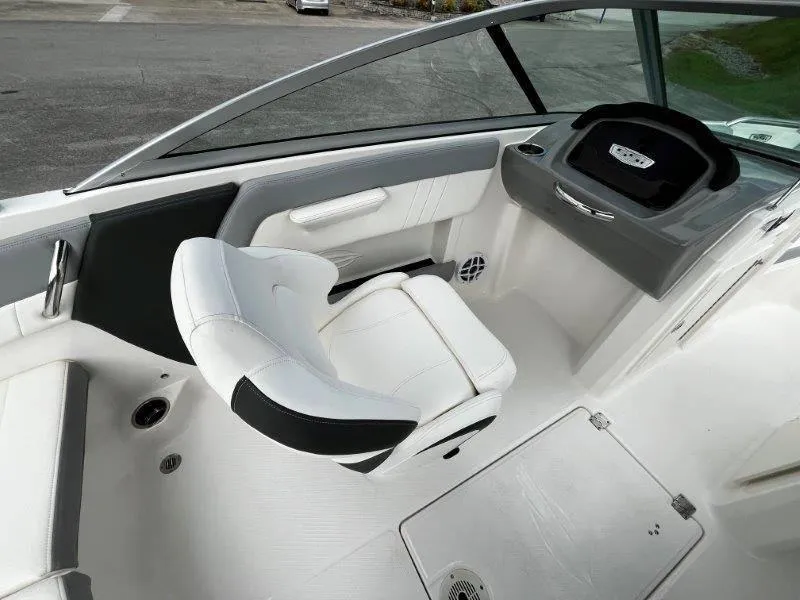 Slide: The Image of Chaparral 21 SSi OB 2022 - 52