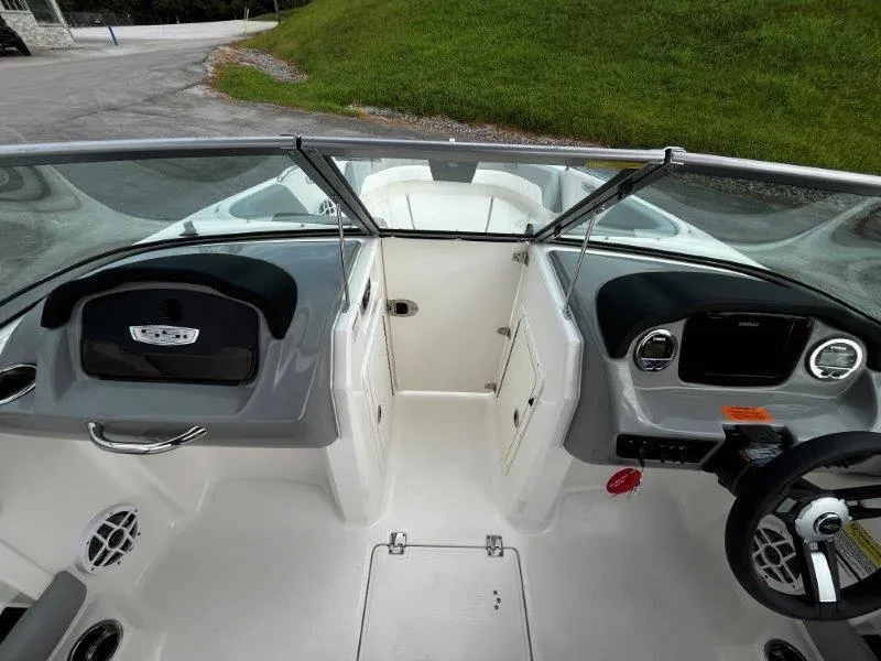 Slide: The Image of Chaparral 21 SSi OB 2022 - 73