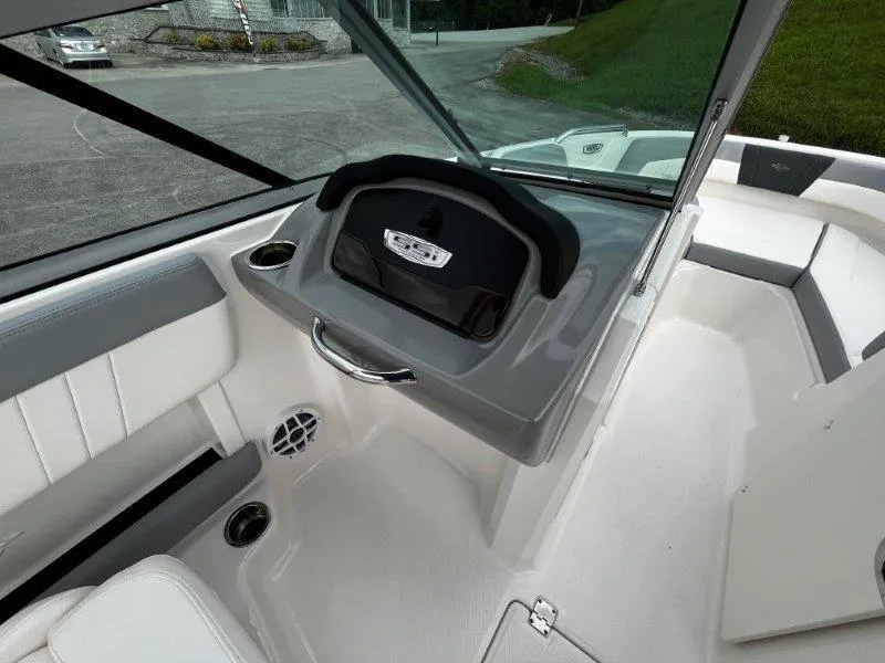 Slide: The Image of Chaparral 21 SSi OB 2022 - 84