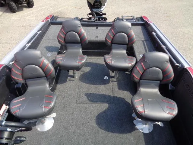 Slide: The Image of 2024 Nitro ZV20 Pro boat interior with four sleek, modern seats. - 7