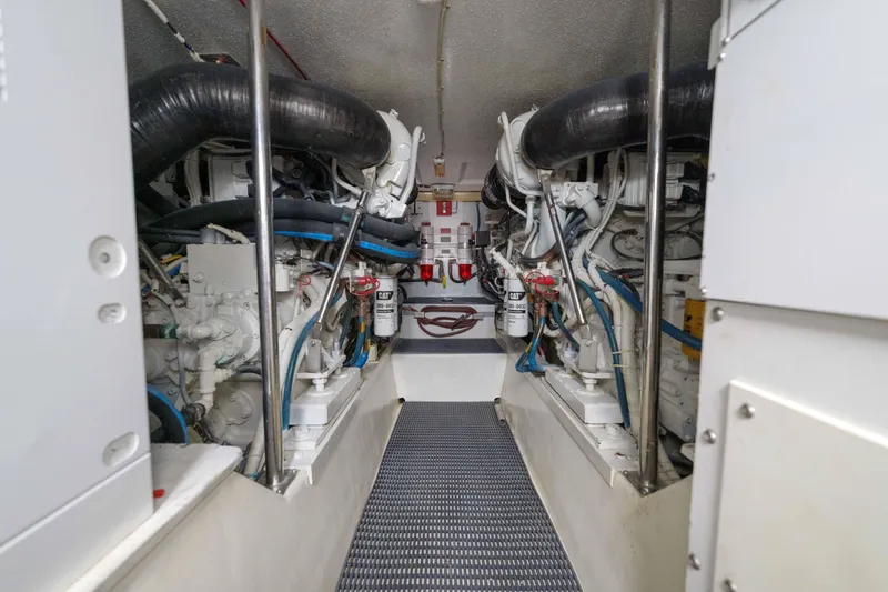 Slide: The Image of Hatteras 50 Tide Up II - Engine Room - 29