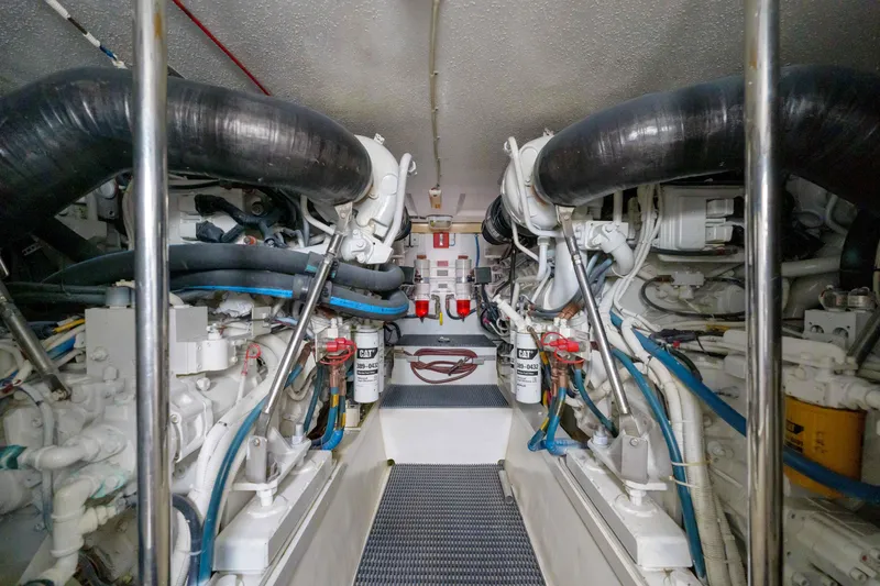 Slide: The Image of Hatteras 50 Tide Up II - Engine Room - 30