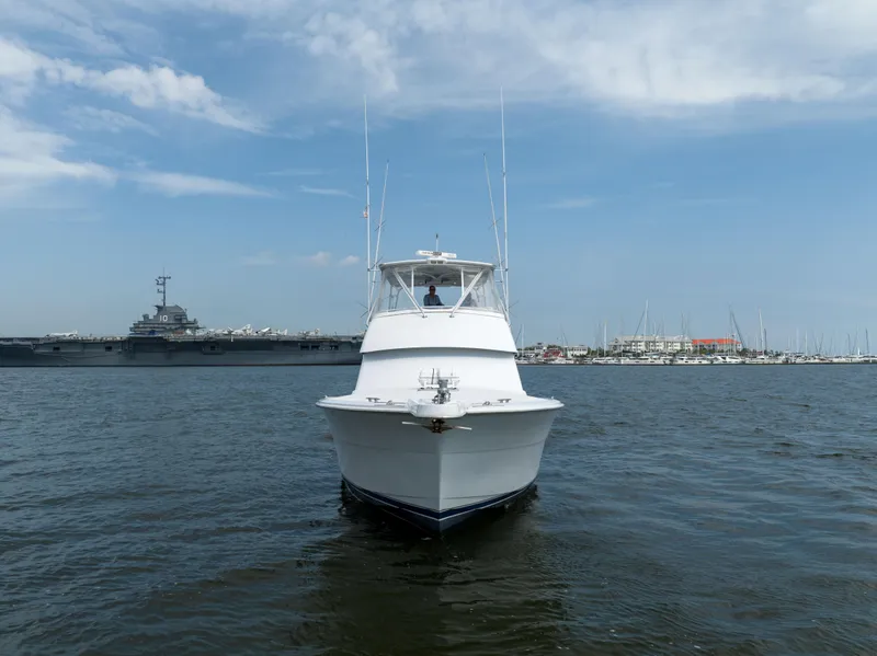 Slide: The Image of Hatteras 50 Tide Up II - Bow - 31