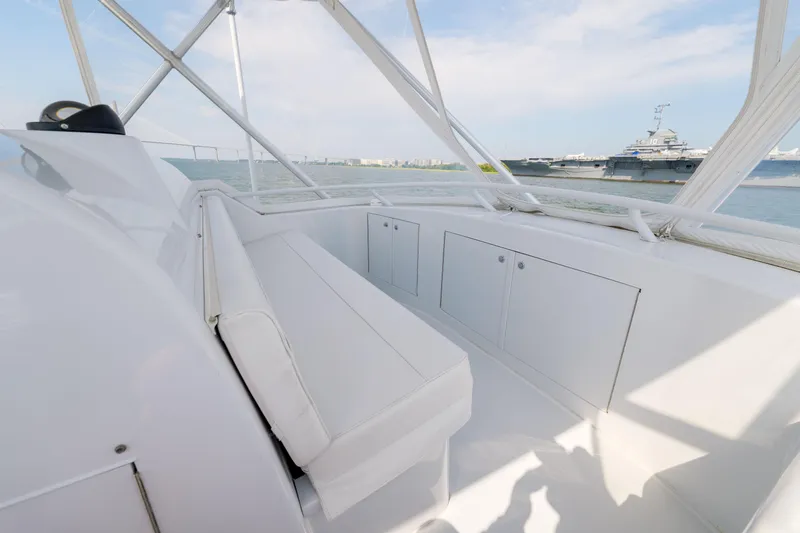 Slide: The Image of Hatteras 50 Tide Up II - Flybridge - 9