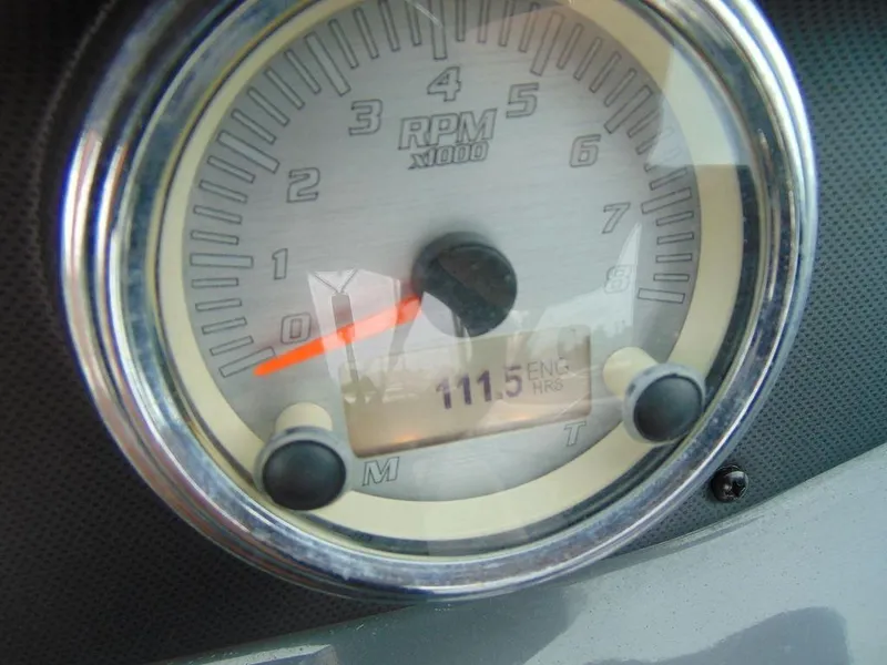 Slide: The Image of Yamaha SX190 2018 - 15