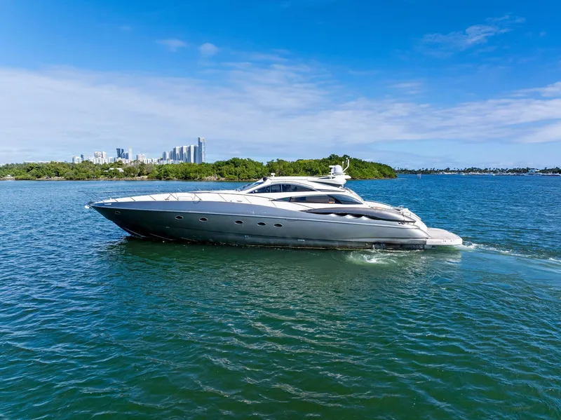 Slide: The Image of Sunseeker Predator 75 yacht cruising on a sunny day, 2001 model. - 2
